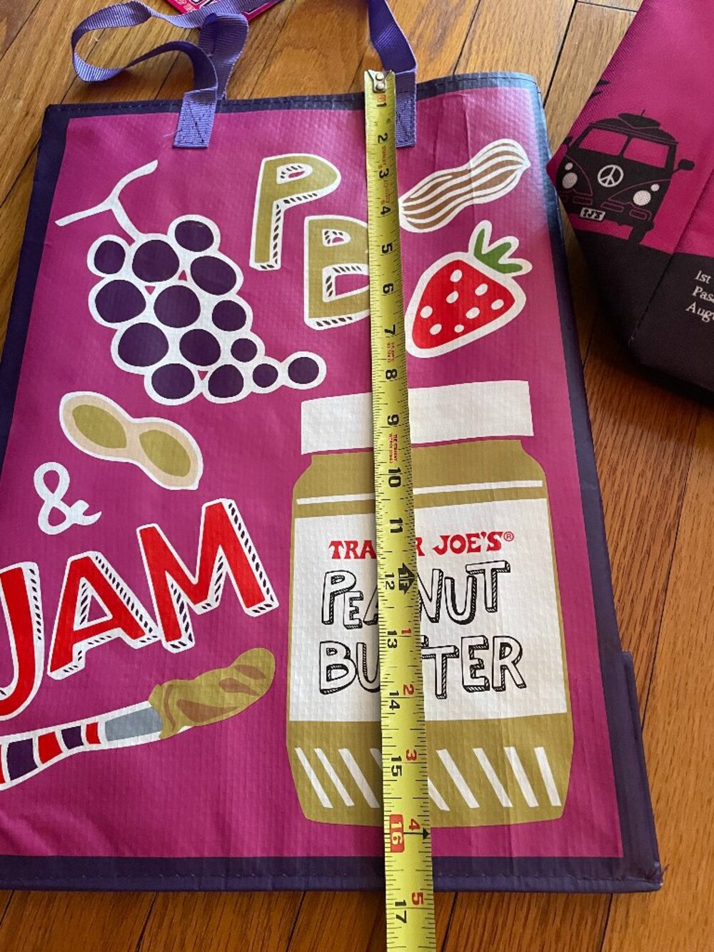 NWT Trader Joe's Magenta Pink Limited Edition LG Tote w/ PBJ & Mac Tote - Picture 16 of 16